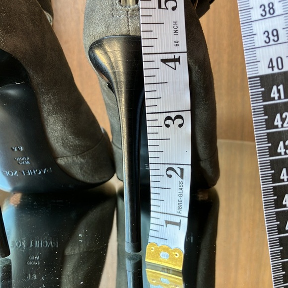 Rachel Zoe suede heels size 8.5 - Picture 5 of 7